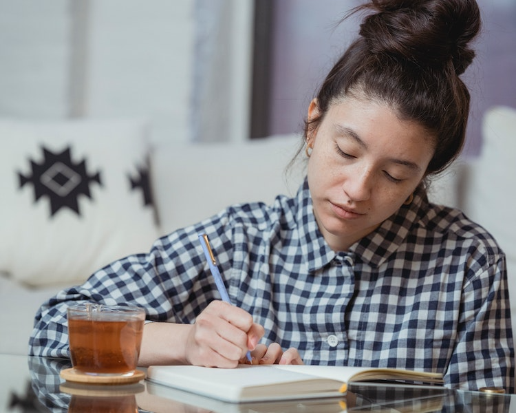 Outline Your Narrative Essay Like a Pro