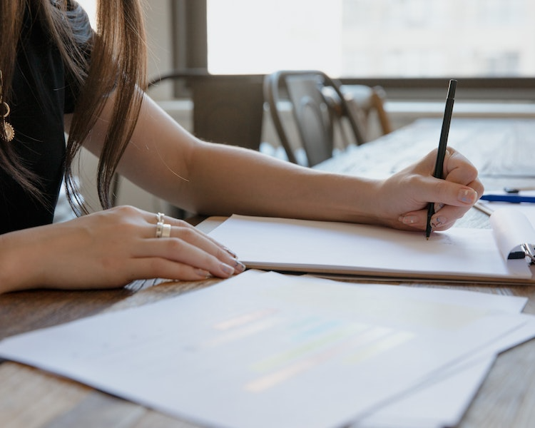 Lets Create a Perfect Thesis Statement for Your Reflective Essay